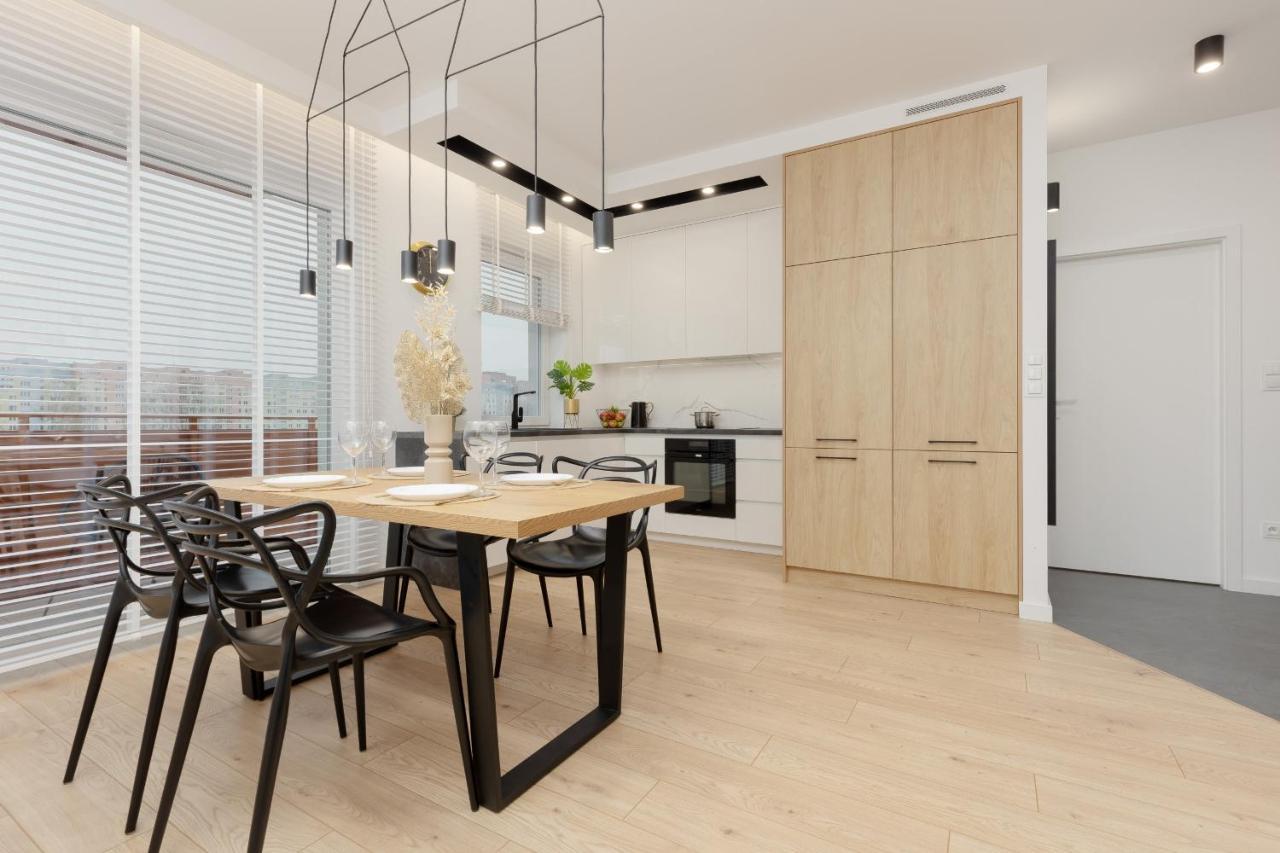 Loft Apartment With Parking In Warsaw By Noclegi Renters Kültér fotó